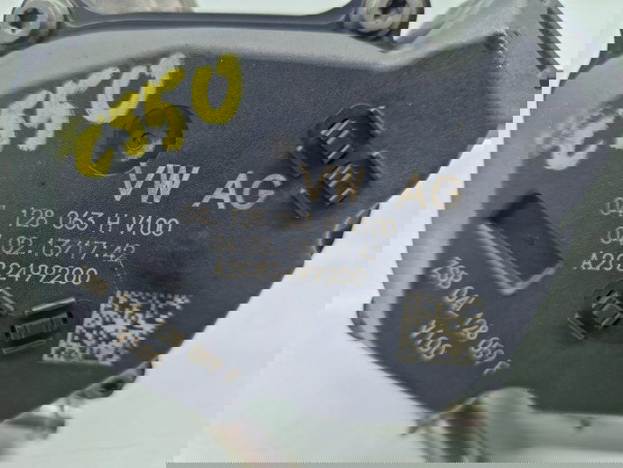 Clapeta acceleratie Volkswagen Golf 7 (5G) [Fabr 2014-prezent] 04L128063H 1.6 TDI CLHA 77KW / 105CP