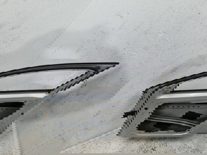 Usa dreapta fata Mercedes Clasa A (W176) [Fabr 2012-2018] 761 Polar Silver