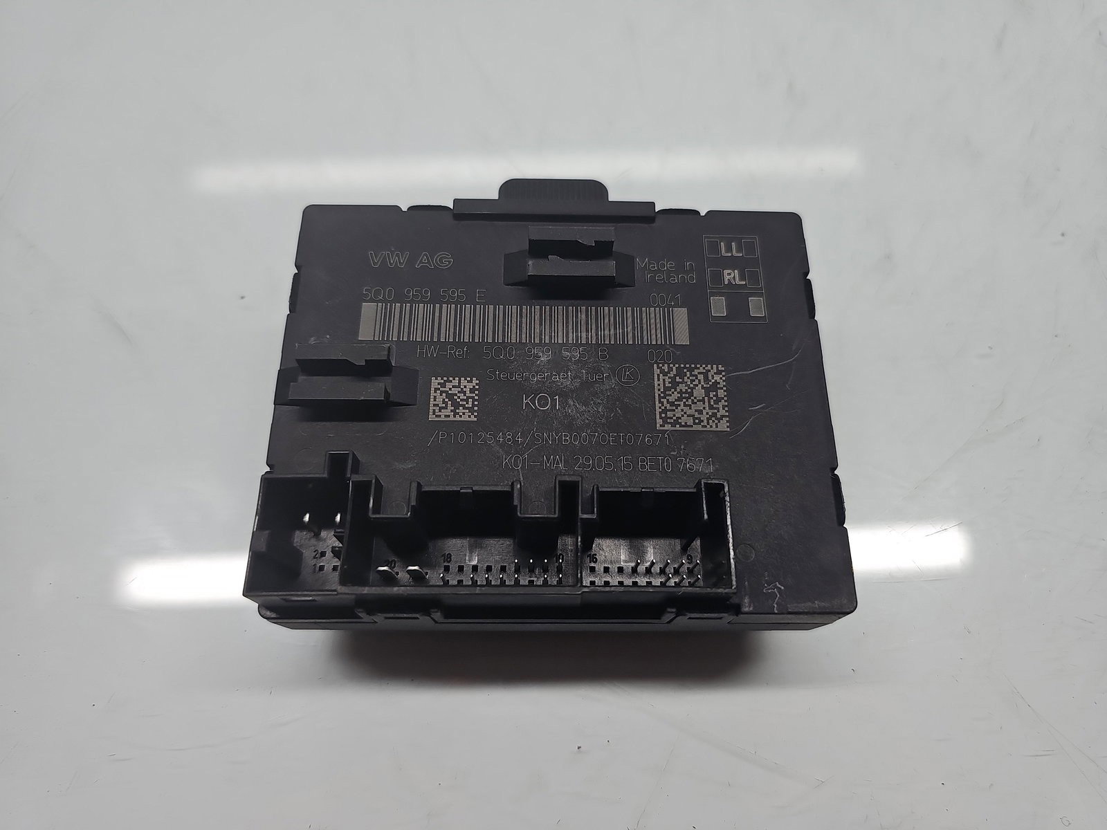 Modul confort AUDI A3 Sportback (8VS, 8VM) [Fabr 2013-prezent] 5Q0959595B - imagine 1