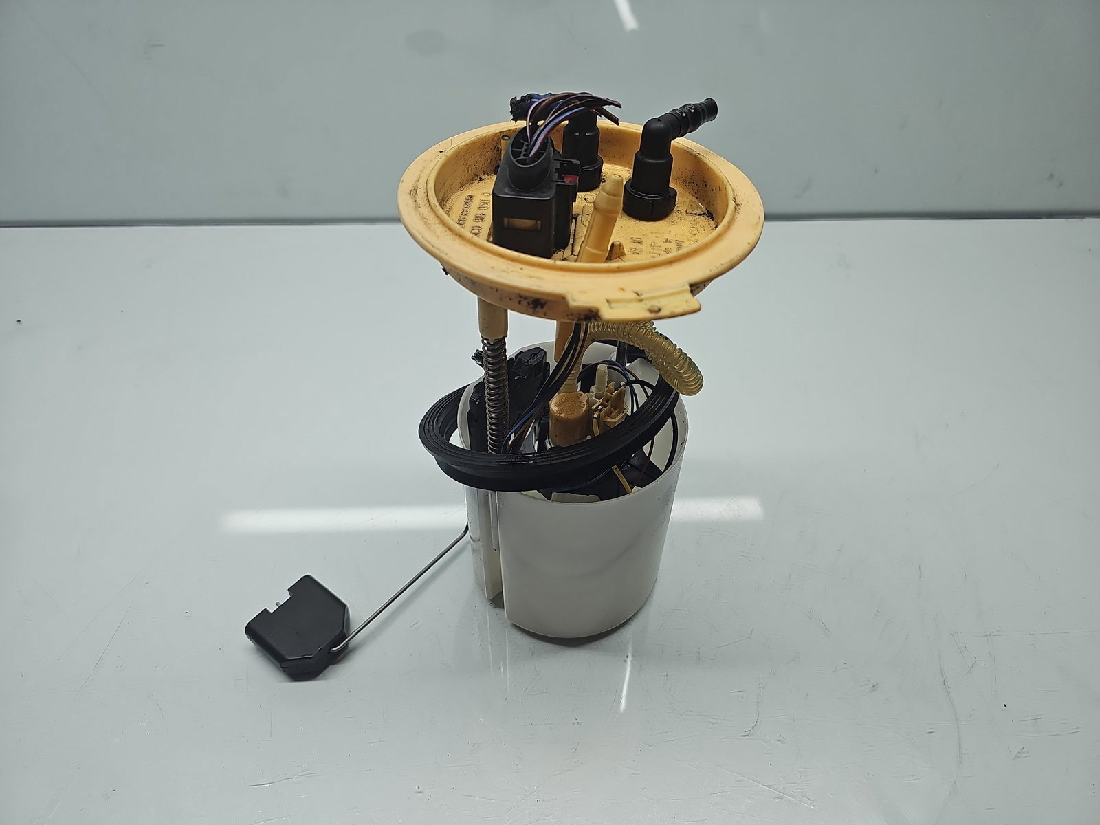 Pompa combustibil Volkswagen Passat B6 (3C2) [Fabr 2005-2010] 3C0919050Q 2.0 TDI CBAB 103KW / 140CP - imagine 1