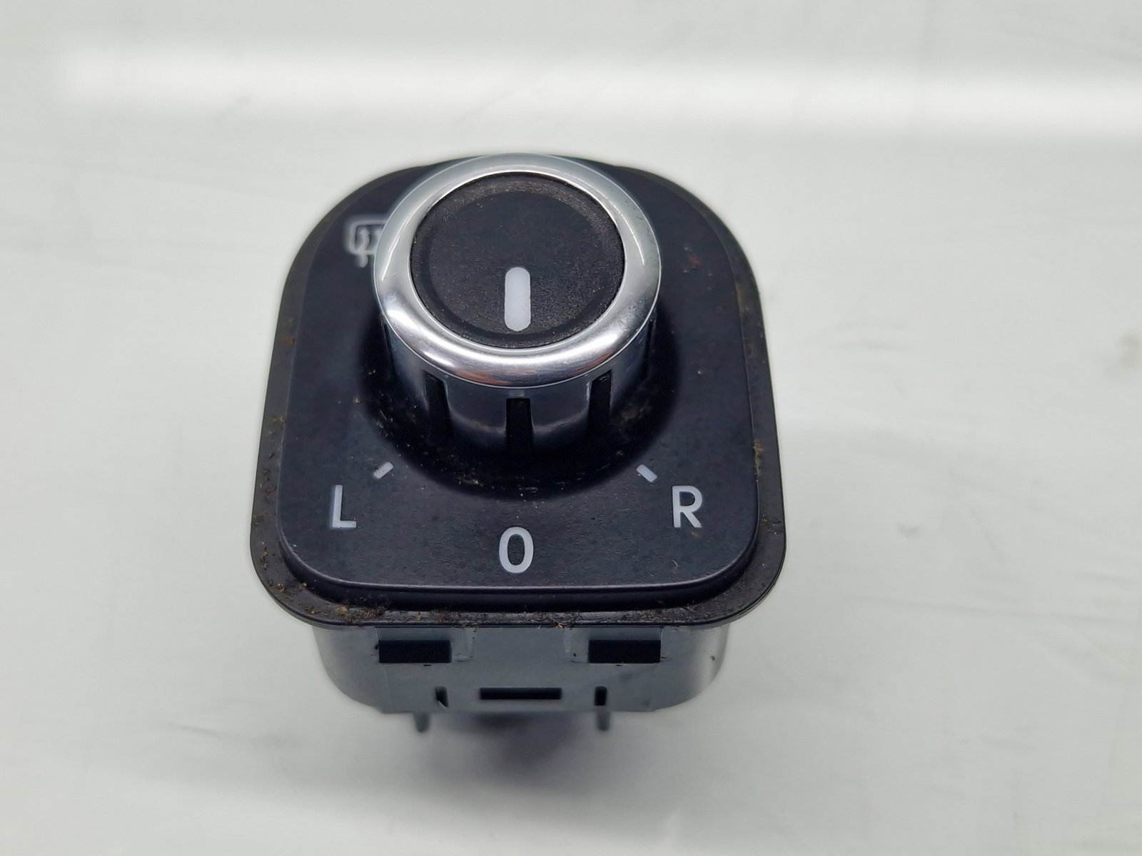Buton reglaj oglinzi Volkswagen Golf 6 (5K1) [Fabr 2009-2013] 5K2959565