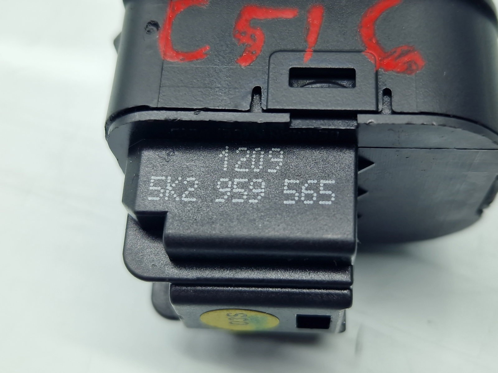 Buton reglaj oglinzi Volkswagen Golf 6 (5K1) [Fabr 2009-2013] 5K2959565 - imagine 2