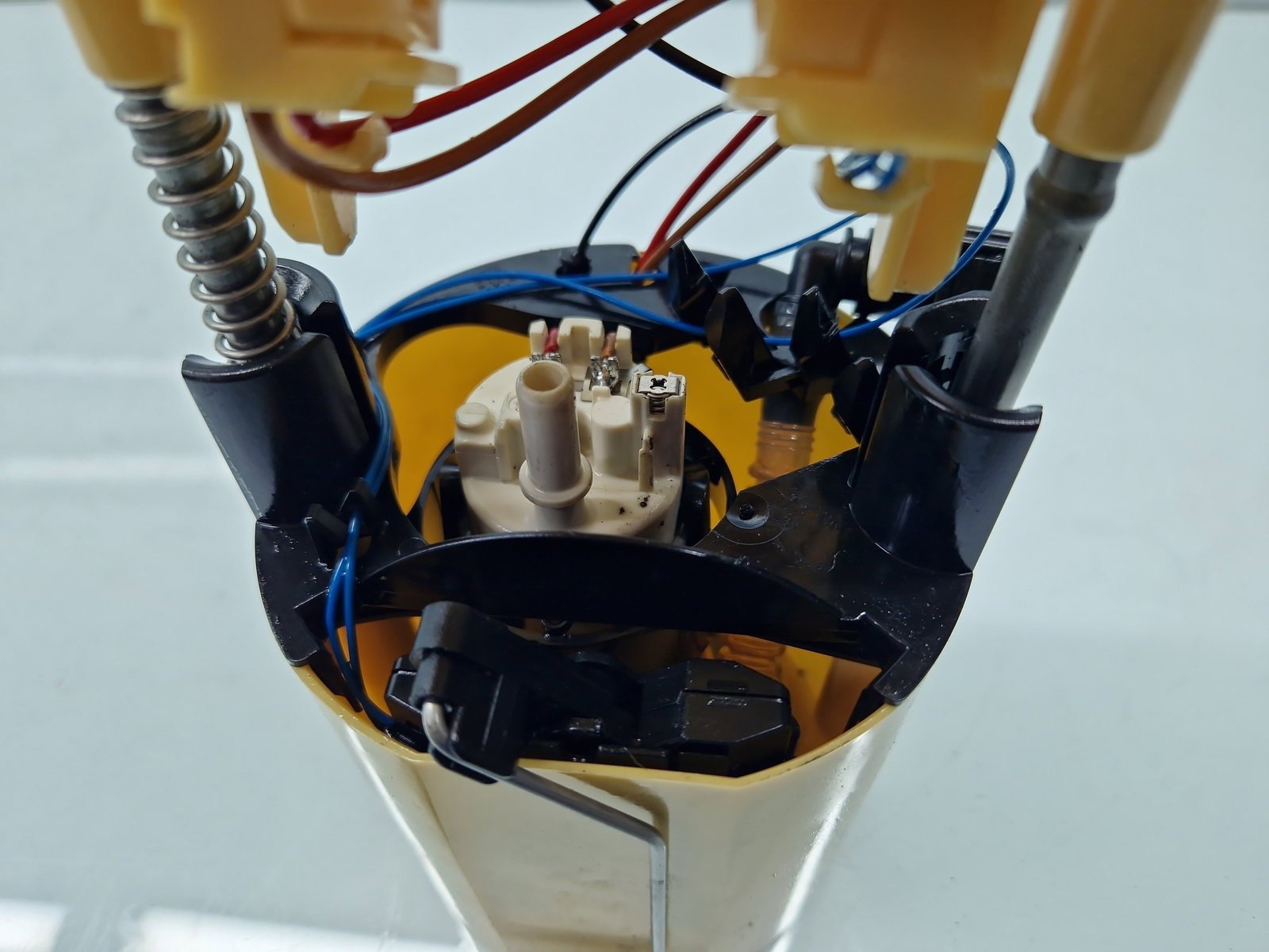 Pompa combustibil Bmw X3 (E83) [Fabr 2003-2009] 7190943 2.0 N47D20 135KW / 184CP - imagine 5