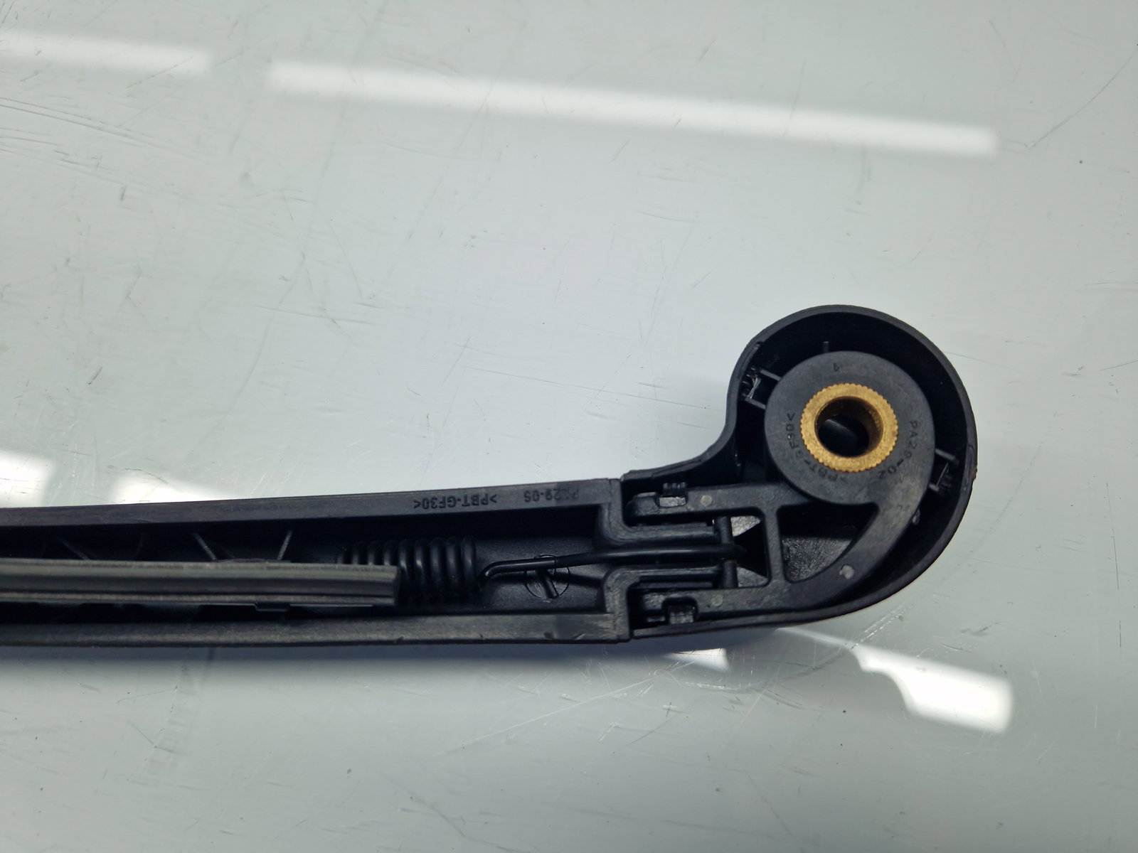 Brat stergator haion AUDI A3 Sportback (8PA) [Fabr 2004-2013] OEM - imagine 3