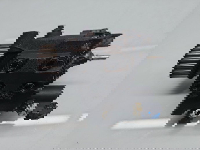 Pompa inalta presiune Renault Captur (J87) [Fabr 2013-2017] 167003669R 1.5 dCi K9K656 80KW / 109CP