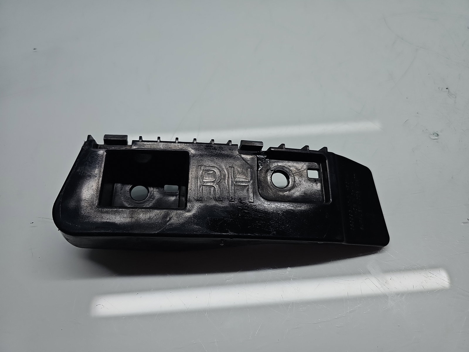 Suport bara dreapta spate TESLA Model 3 [Fabr 2020-2025] 1083993-00-D - imagine 1