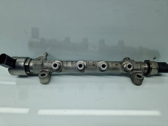 Rampa injectoare Volkswagen Touran (5T1) [2015-2022] 04L089G 2.0 TDI DFCA 140KW / 190CP