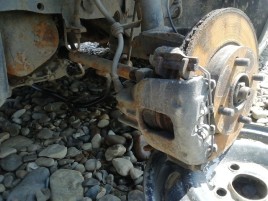 Etrier stanga fata Ford Focus 1 1.6 benz OEM 1998-2005