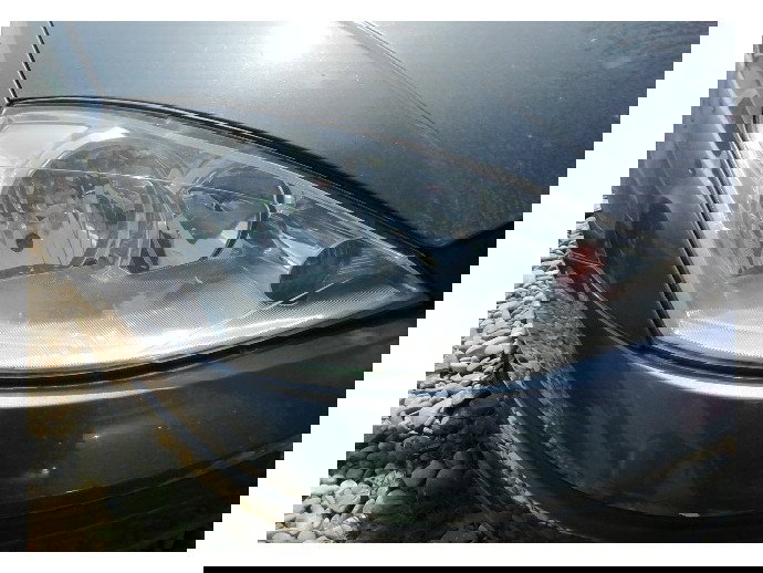 Far dreapta Ford Focus 1 1.6 benz OEM 1998-2005