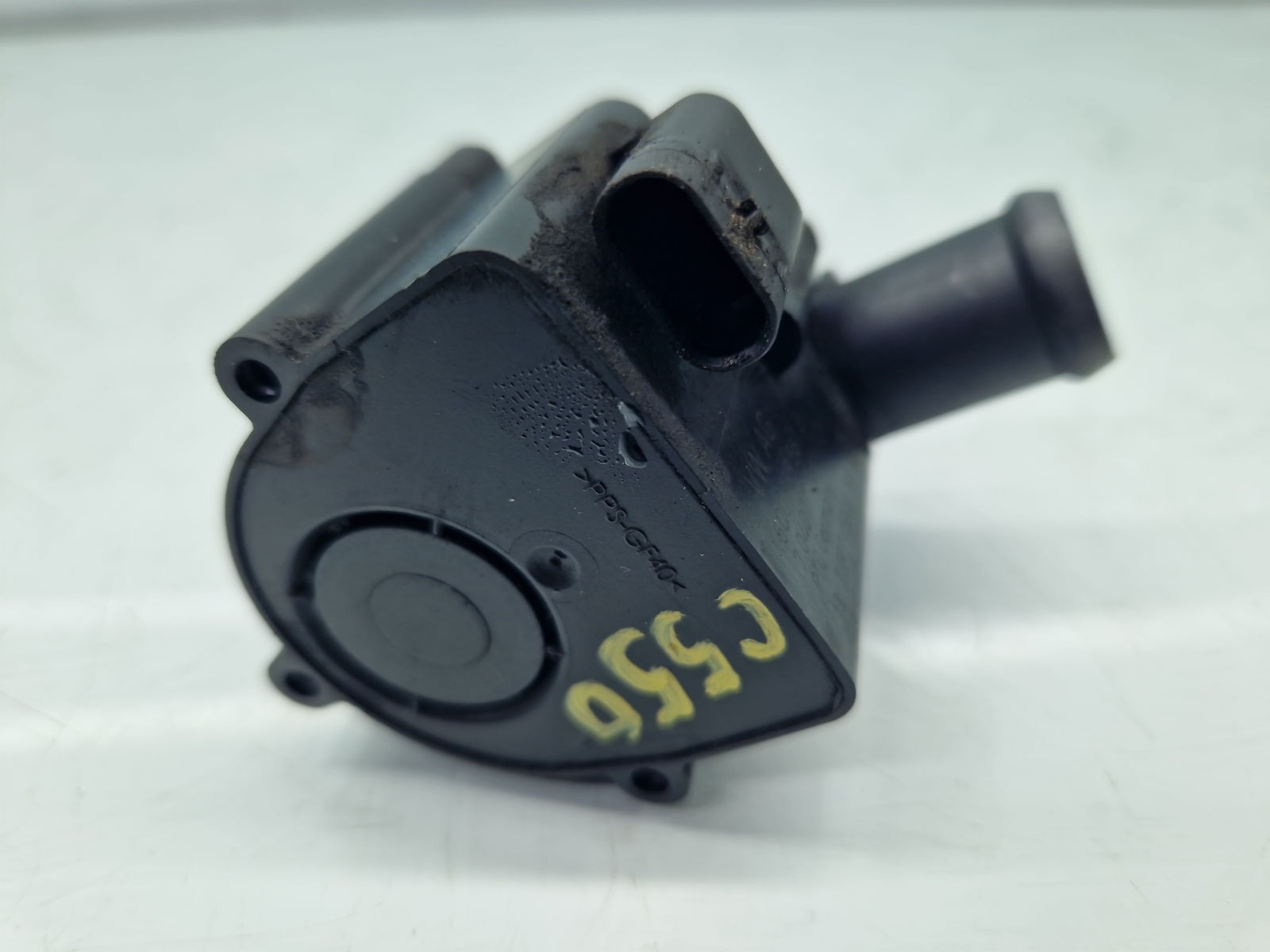 Pompa recirculare apa AUDI A3 Sportback (8VS, 8VM) [Fabr 2013-prezent] 5Q0965561B 1.6 TDI CLHA 77KW / 105CP - imagine 4