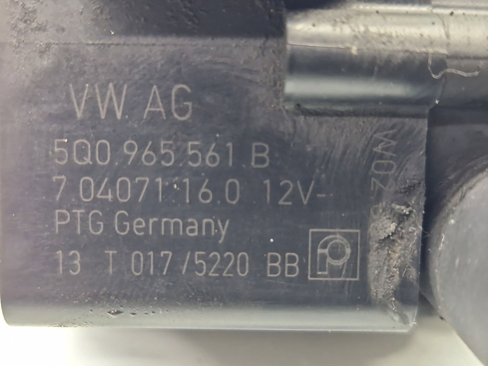 Pompa recirculare apa Volkswagen Passat B8 (3G2) [Fabr 2015-prezent] 5Q0965561B 1.6 TDI CLHA 77KW / 105CP - imagine 2