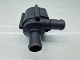 Pompa recirculare apa Skoda Octavia 3 (5E3) [Fabr 2012-2020] 5Q0965561B 1.6 TDI CLHA 77KW / 105CP