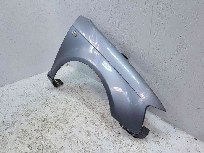Aripa dreapta fata Audi A3 Sportback (8PA) [Fabr 2004-2013] LY7H