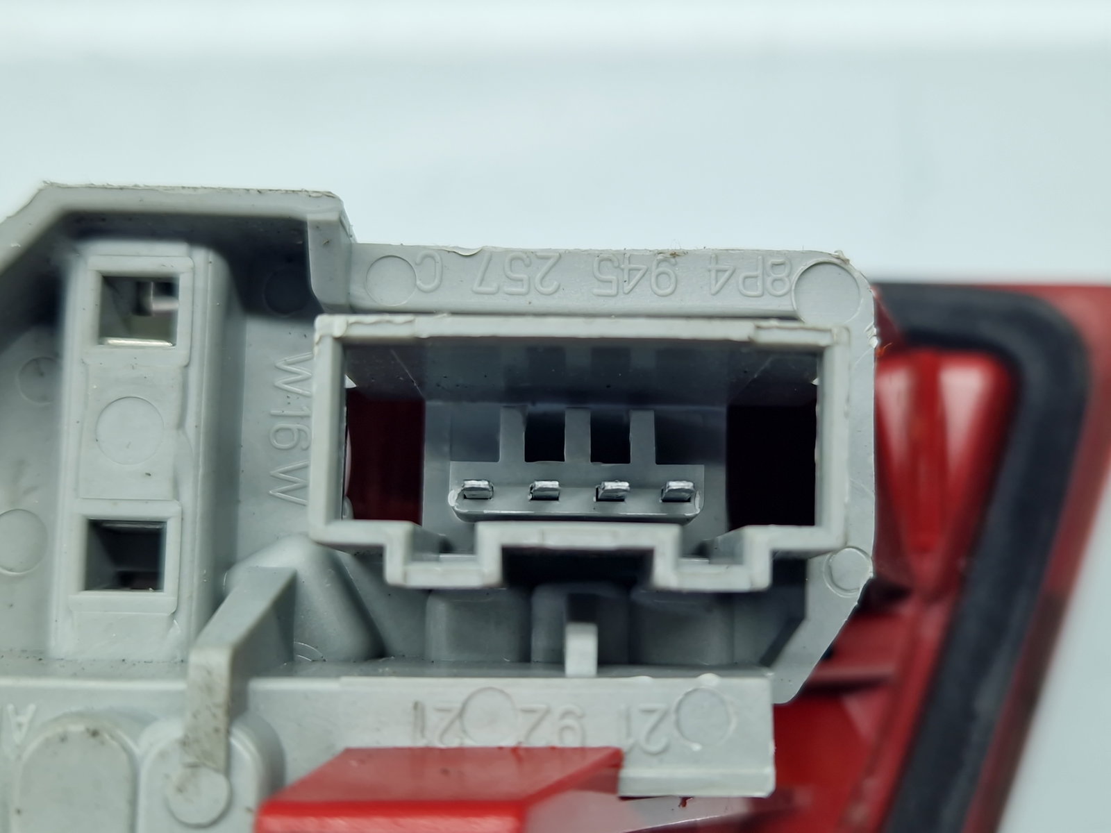 Stop haion stanga AUDI A3 Sportback (8PA) [Fabr 2004-2013] Hatchback 8P4945093D - imagine 4