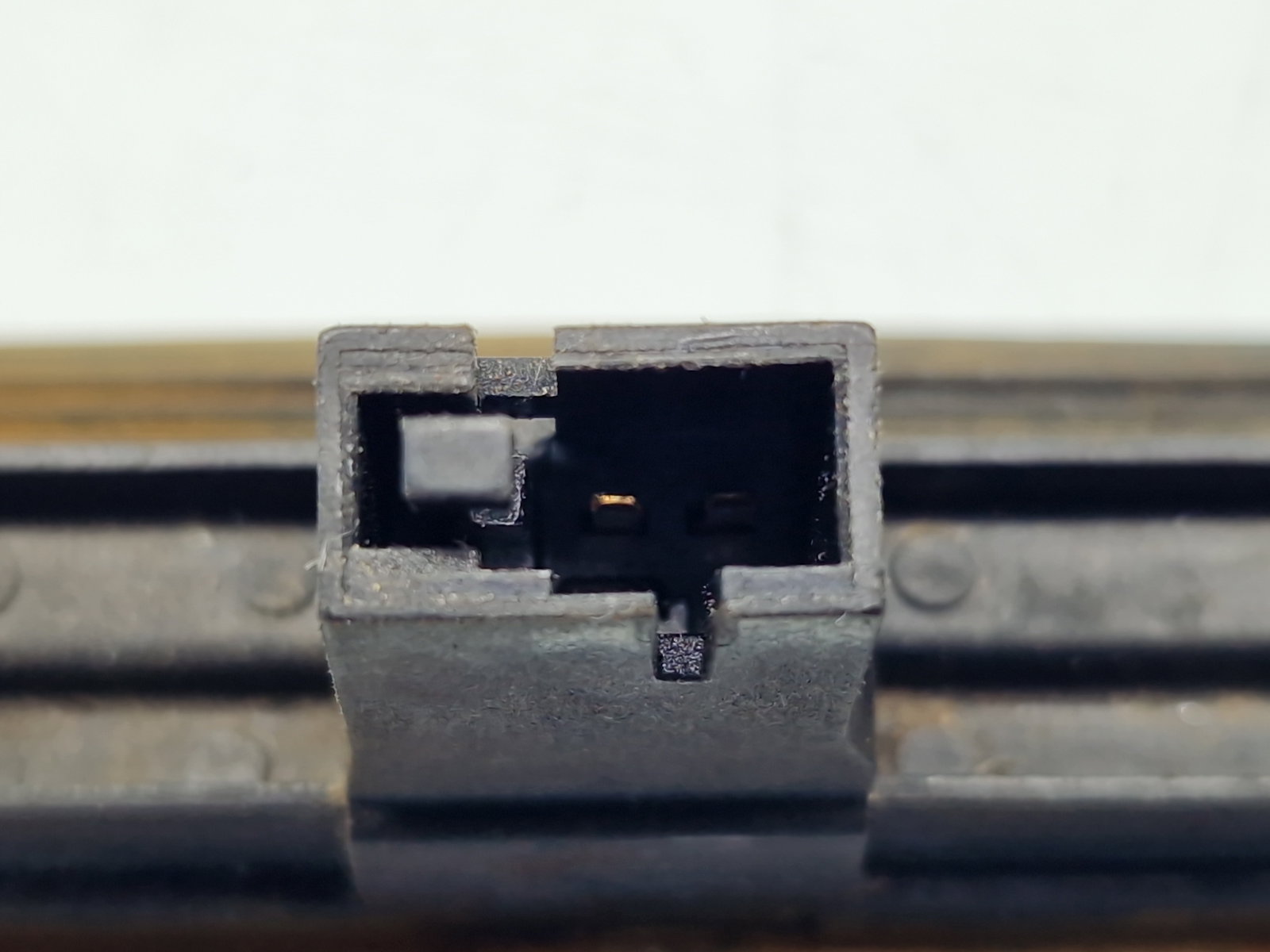 Buton deschidere haion Skoda Superb II (3T5) [Fabr 2009-2015] 5E0827566 - imagine 4