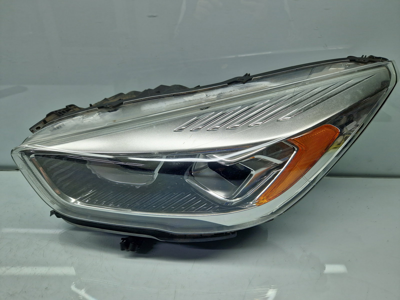 Far stanga Ford Kuga II [Fabr 2012-prezent] SUV Facelift GV41-13W030-DF - imagine 1