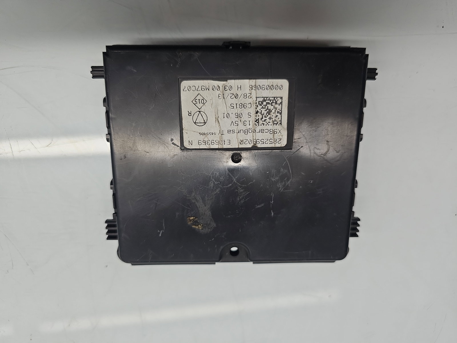 Modul confort Renault Clio 4 (B98) Hatchback [Fabr 2012-2020] 285259802R - imagine 1