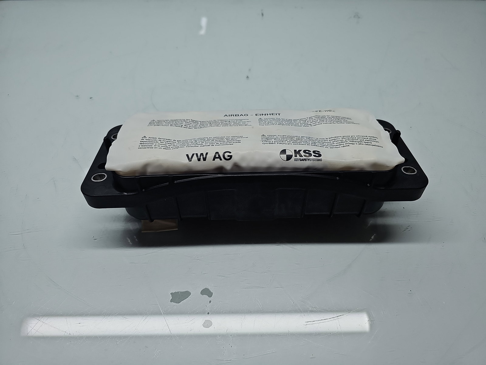 Airbag pasager Volkswagen UP [Fabr 2011-2019] 1S0880204A - imagine 2