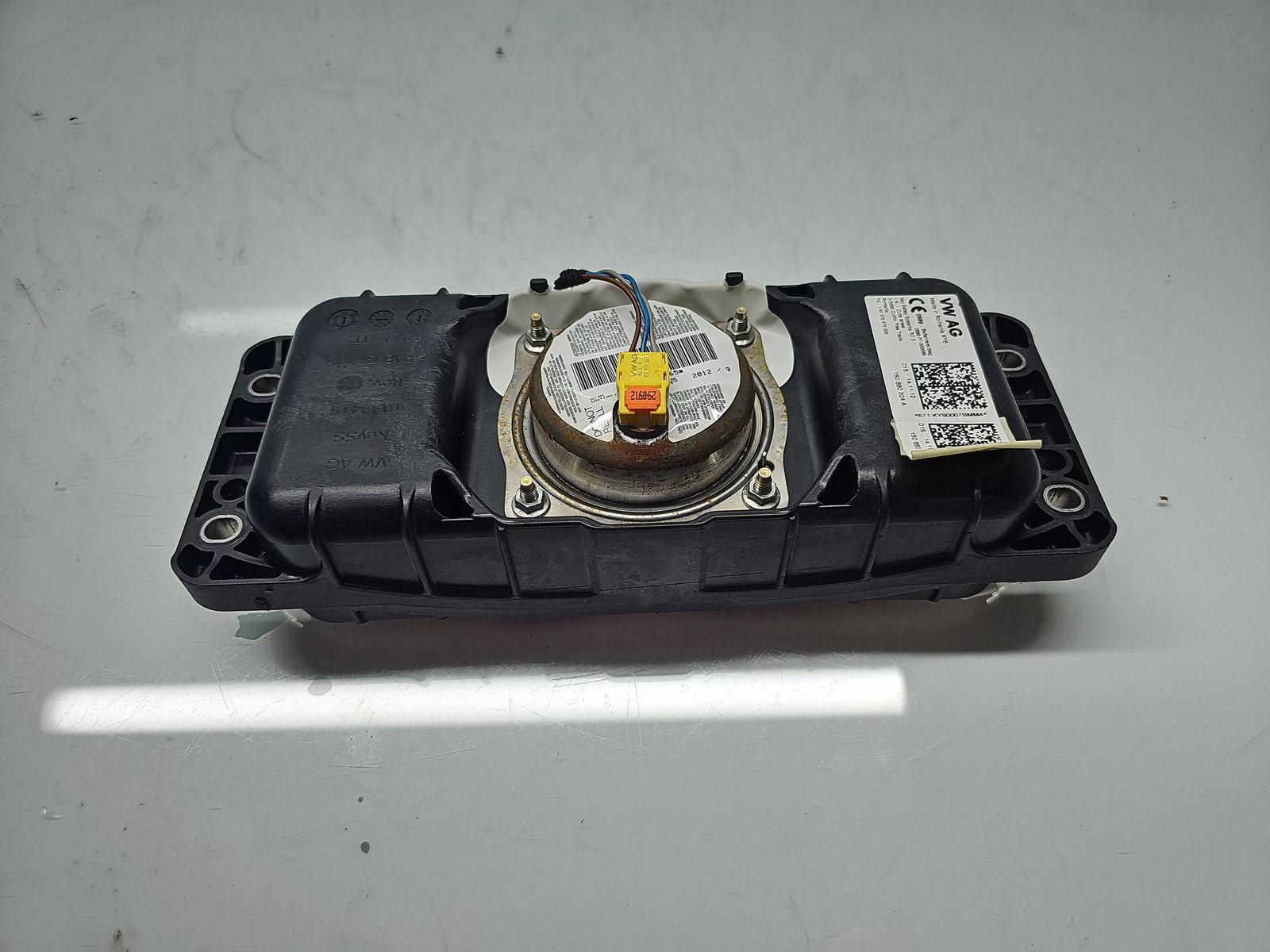 Airbag pasager Volkswagen UP [Fabr 2011-2019] 1S0880204A - imagine 5