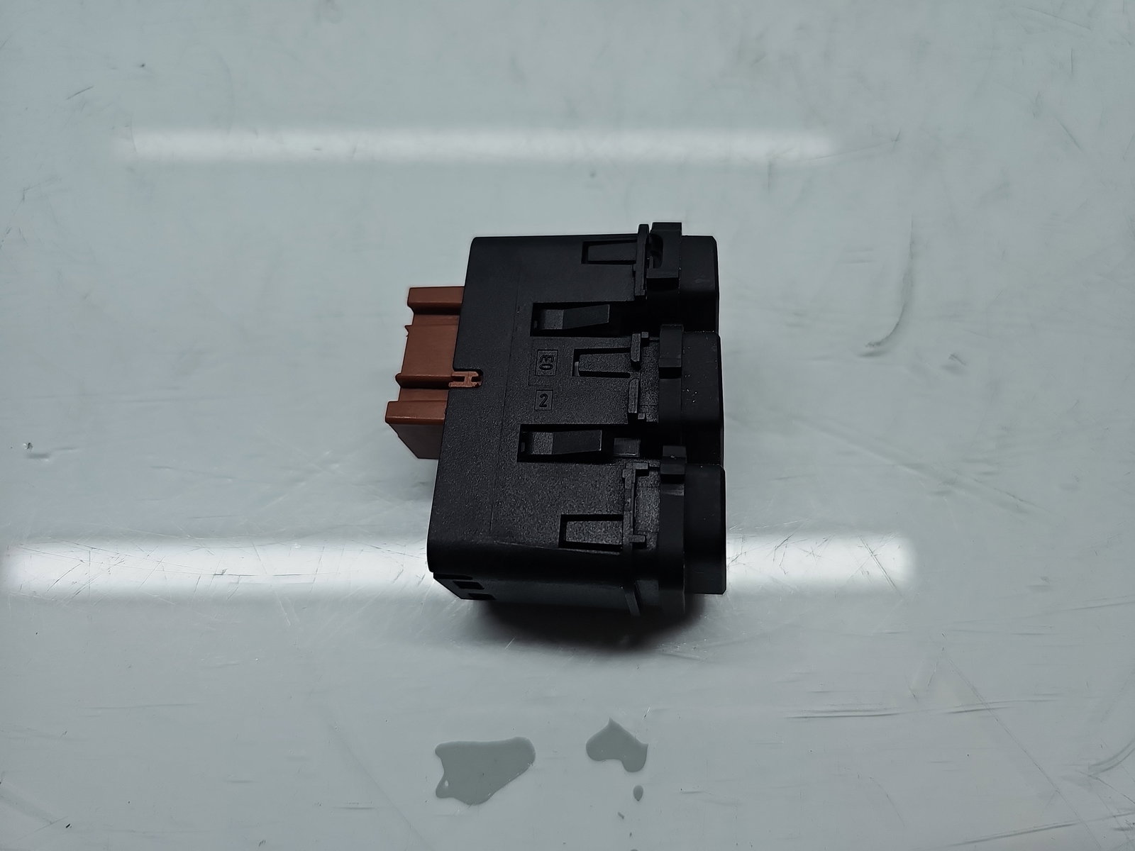 Buton dezaburire luneta Volkswagen UP [Fabr 2011-2019] 1S0927137E - imagine 3