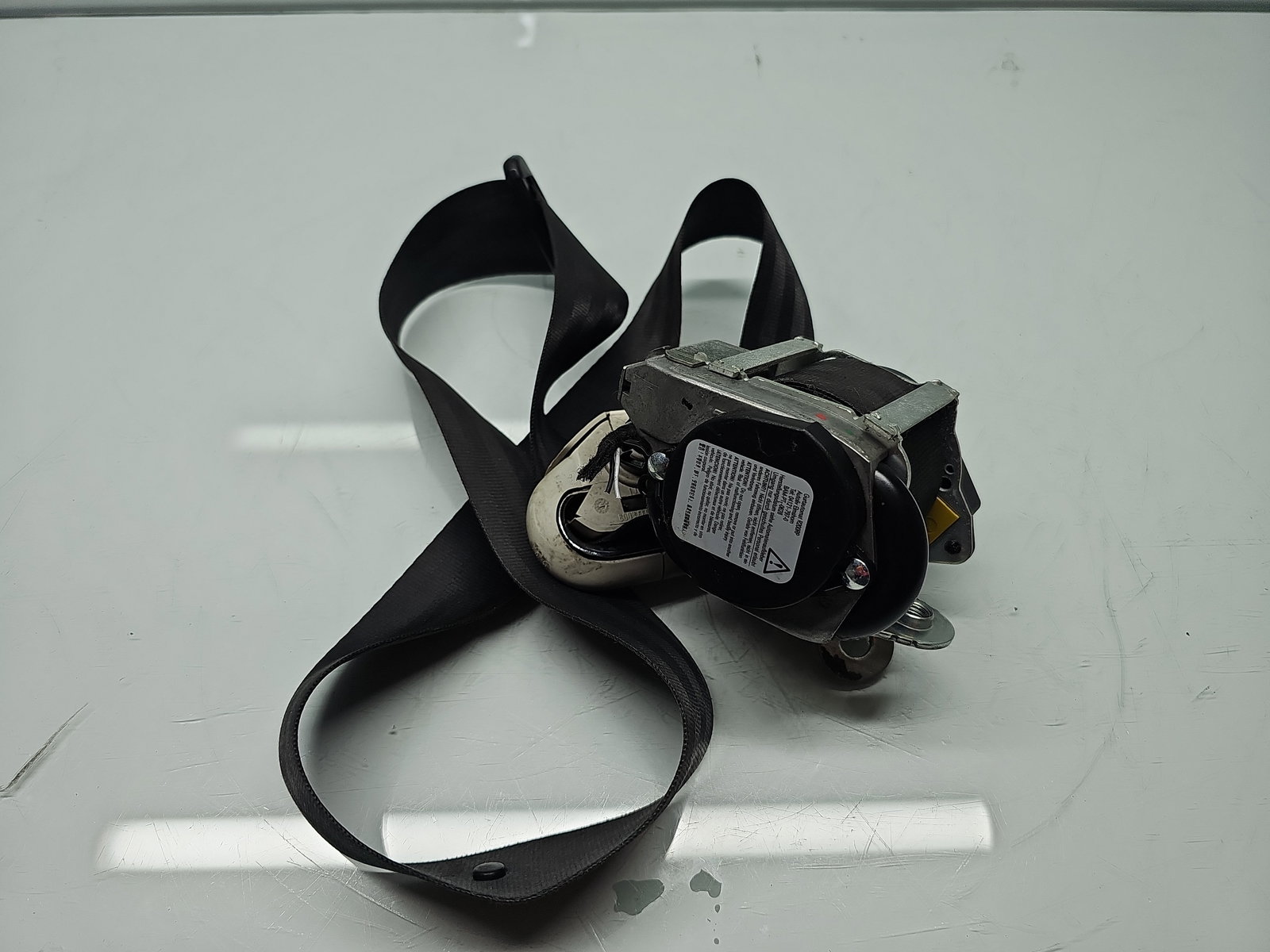 Centura dreapta fata Volkswagen UP [Fabr 2011-2019] 1S3857706B - imagine 1