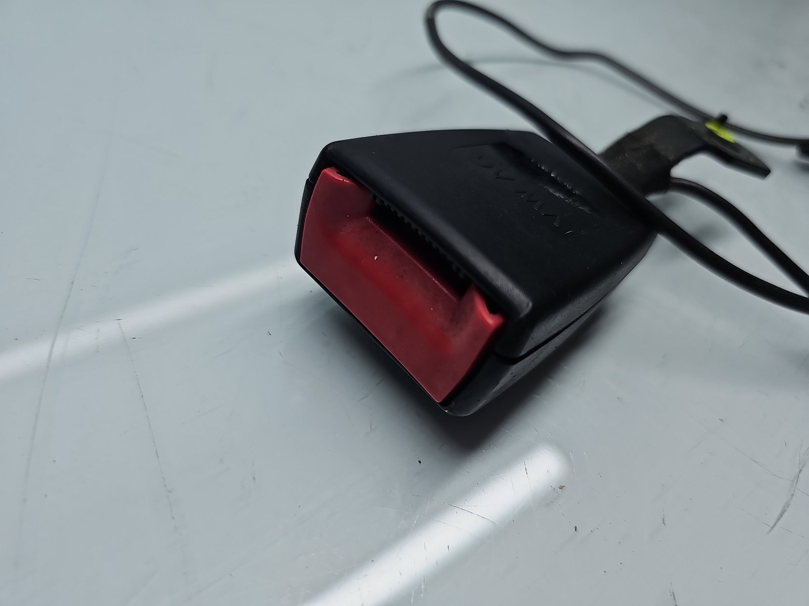 Capsa centura stanga fata Volkswagen UP [Fabr 2011-2019] 1S0857755 - imagine 4