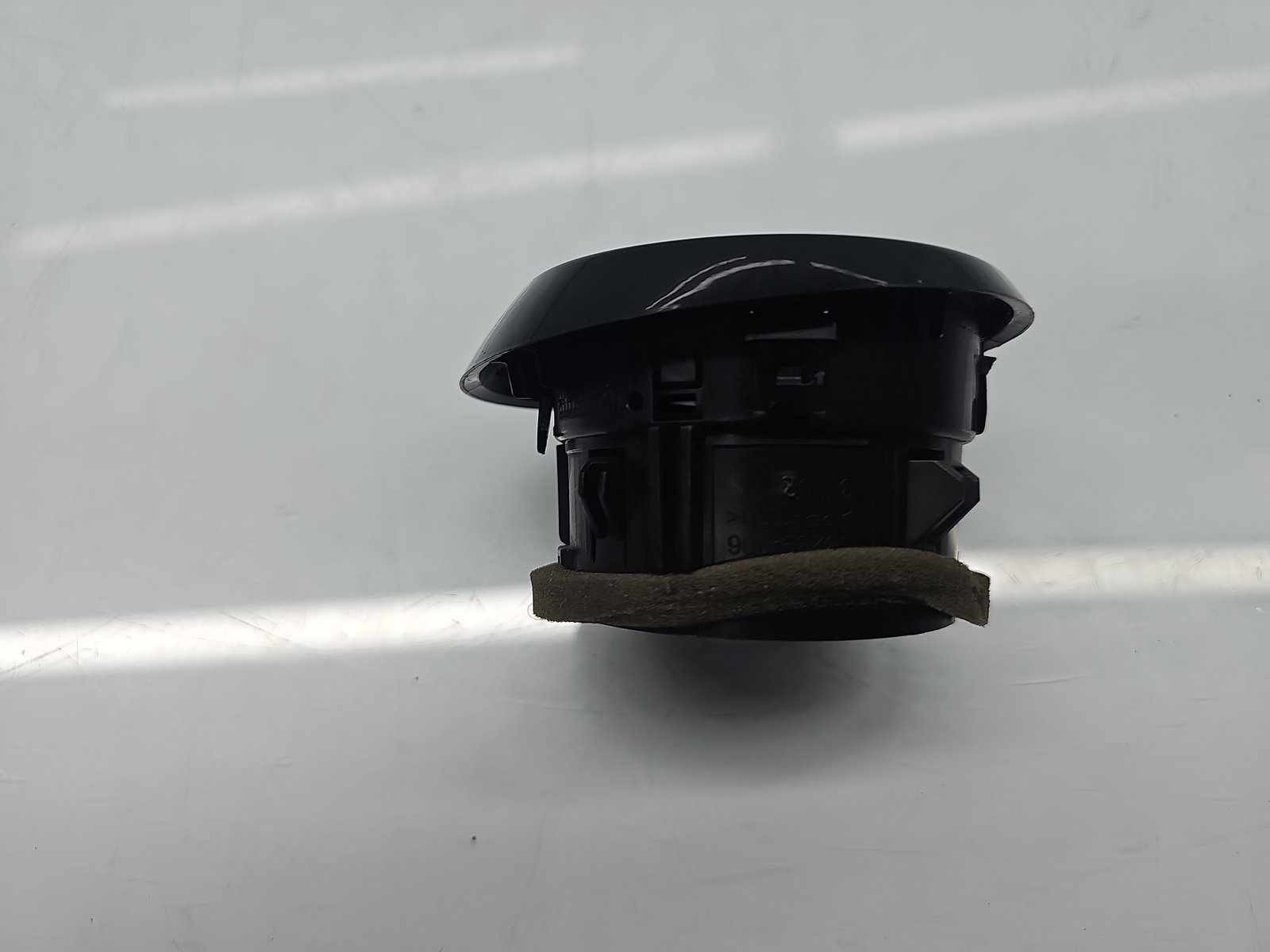 Grila aerisire dreapta Renault Clio 4 (B98) Hatchback [Fabr 2012-2020] 687606325R - imagine 2