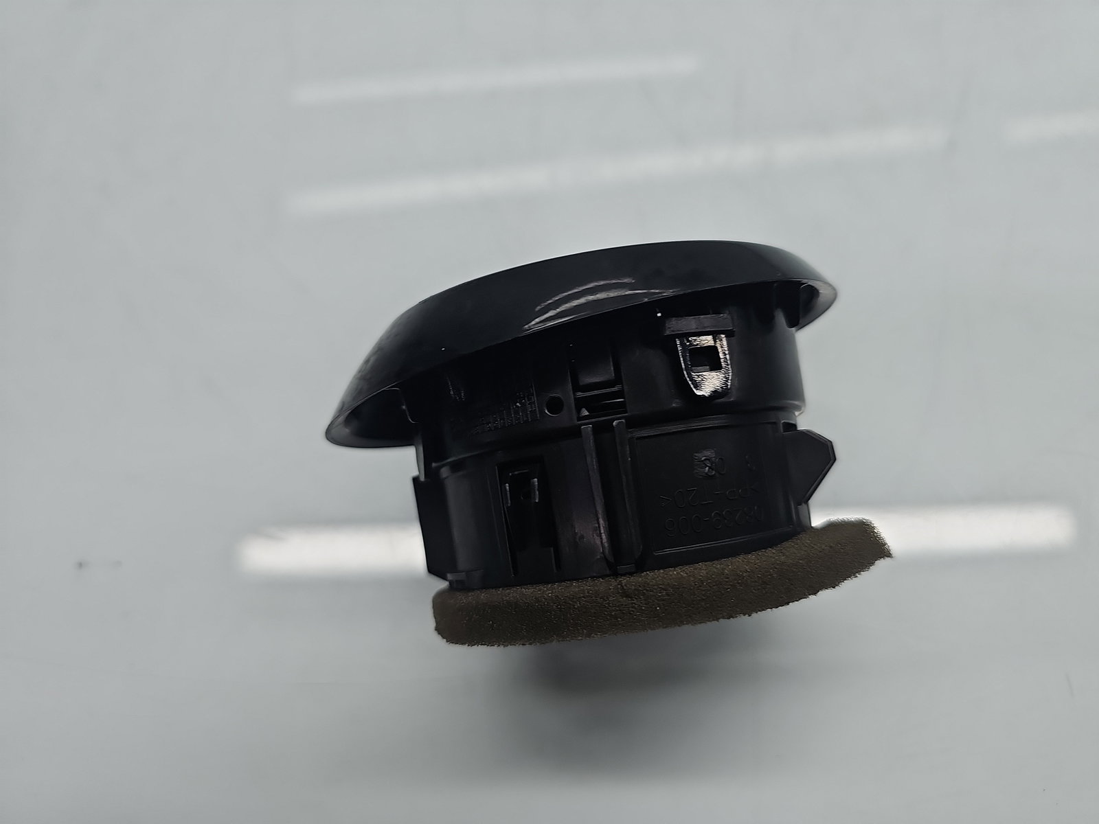 Grila aerisire stanga Renault Clio 4 (B98) Hatchback [Fabr 2012-2020] 687606325R - imagine 2