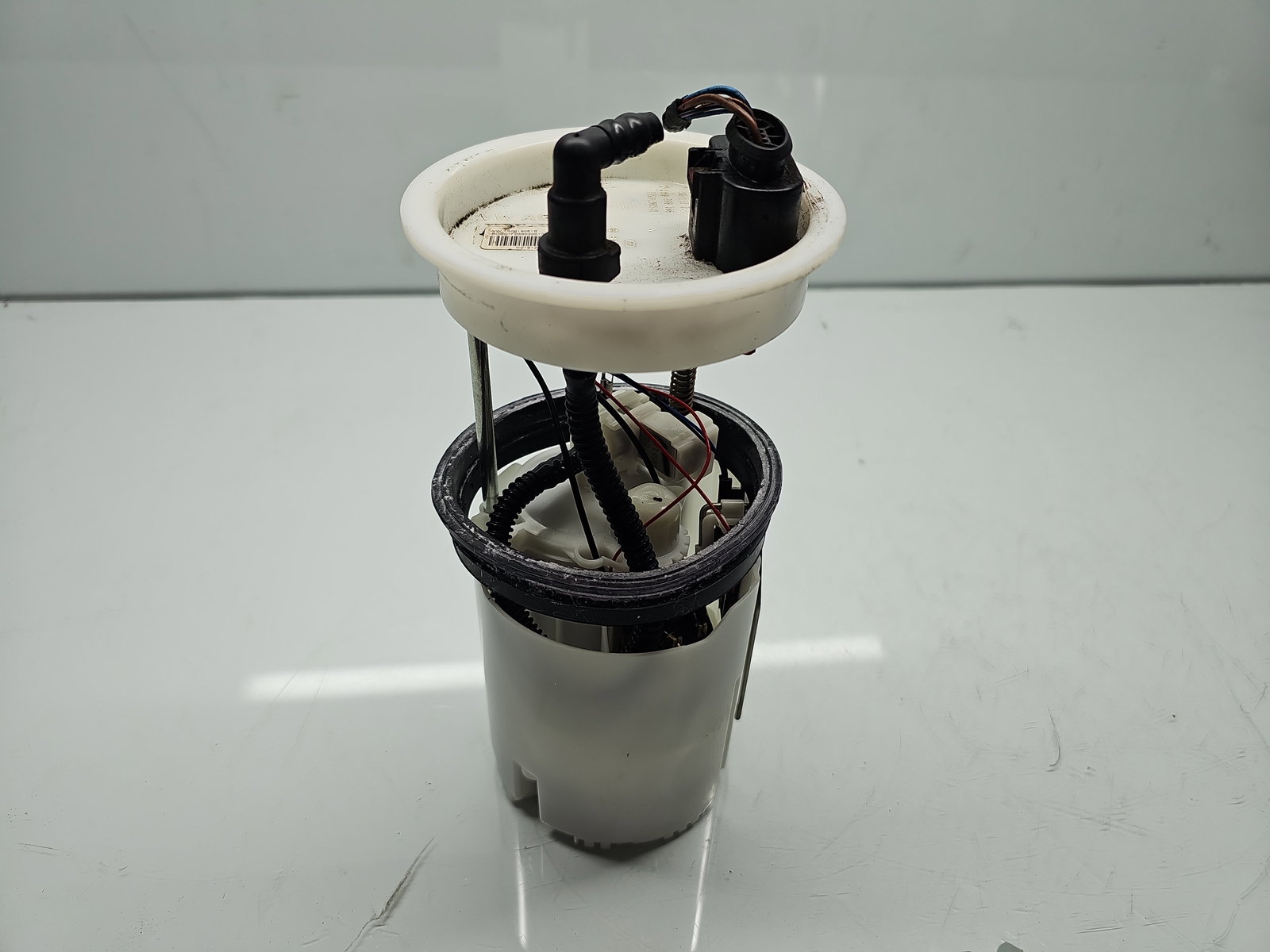 Pompa combustibil Volkswagen UP [Fabr 2011-2019] 1S0919051B 1.0 Benz CHYB 55KW / 75CP - imagine 1