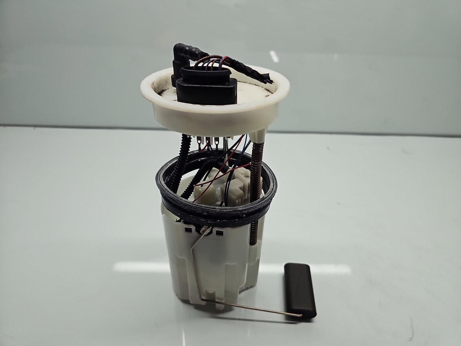 Pompa combustibil Volkswagen UP [Fabr 2011-2019] 1S0919051B 1.0 Benz CHYB 55KW / 75CP - imagine 2