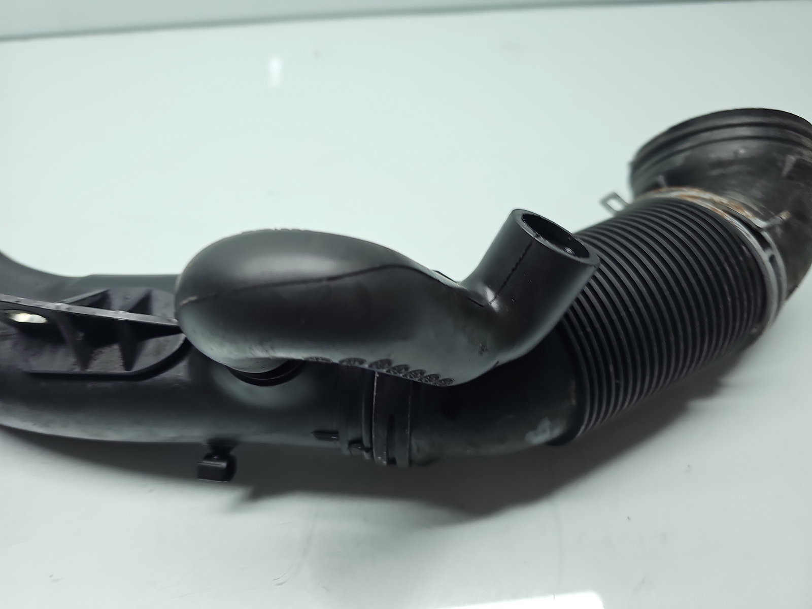 Tub admisie aer Seat Alhambra (7V8,7V9) [Fabr 1997-2010] 7M3129656P 1.9 TDI AUY 85KW / 116CP - imagine 4