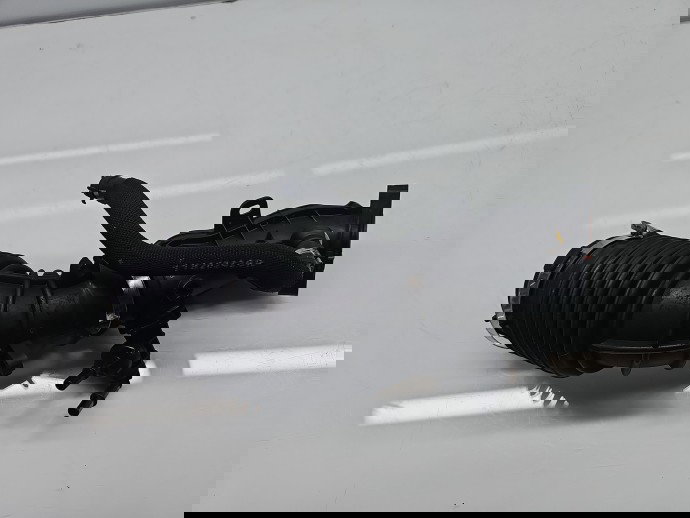 Tub admisie aer Dacia Duster 2 [Fabr 2017-2023] 165763262R 1.5 dCi K9K-872 85KW / 115CP