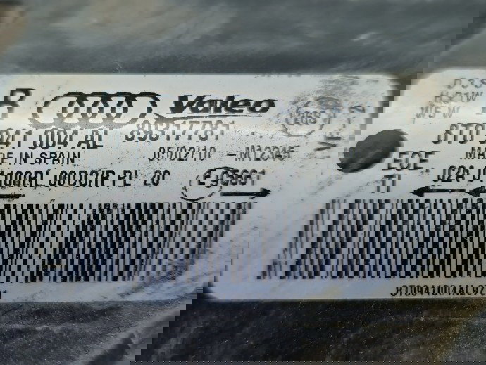 Far dreapta AUDI A5 Cabriolet (8F7) [Fabr 2009-2015] 8T0941004A