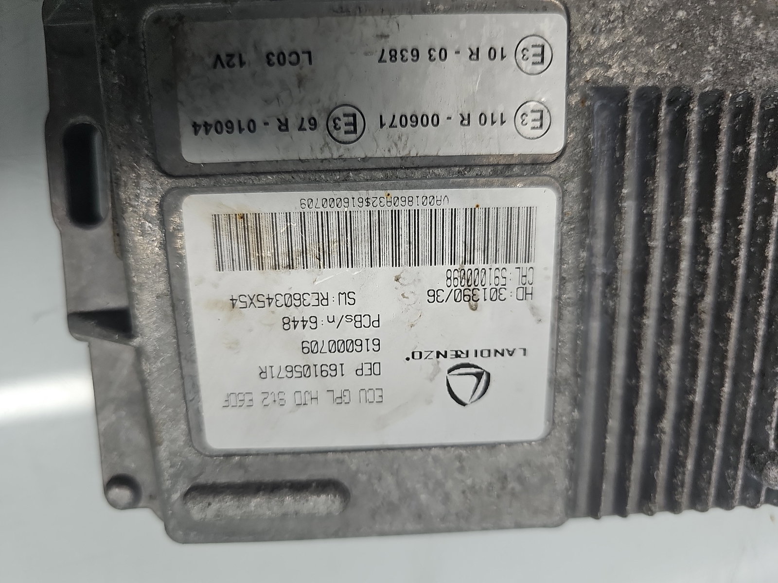 Calculator motor ECU Dacia Duster 2 [Fabr 2017-2023] 169105671R 1.5 dCi K9K-872 85KW / 115CP - imagine 4