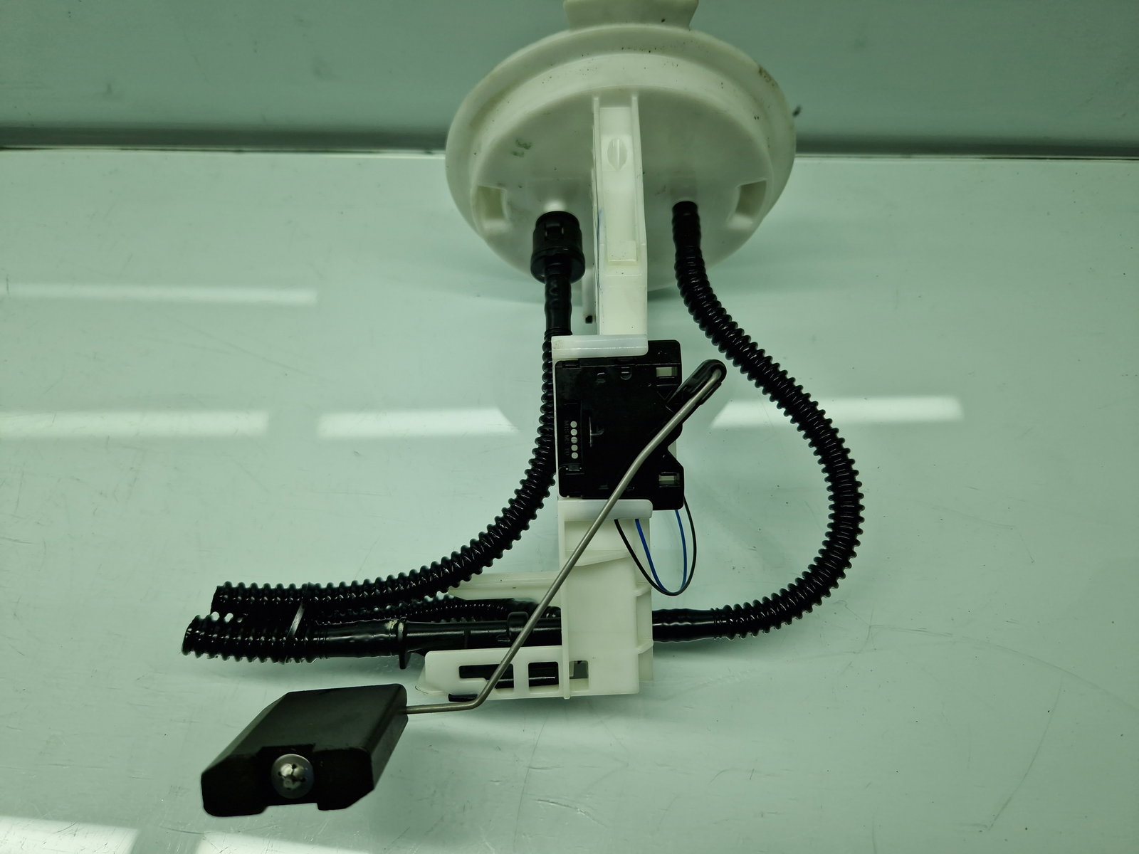 Sonda litrometrica Mercedes Clasa C (W204) [Fabr 2007-2014] A2044700694 2.2 CDI 646811 125KW / 170CP - imagine 3