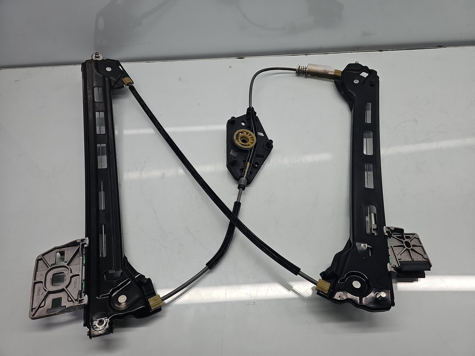 Macara electrica geam stanga spate Volkswagen Passat CC (358) Facelift [Fabr 2012-2016] 3C8839461K - imagine 1