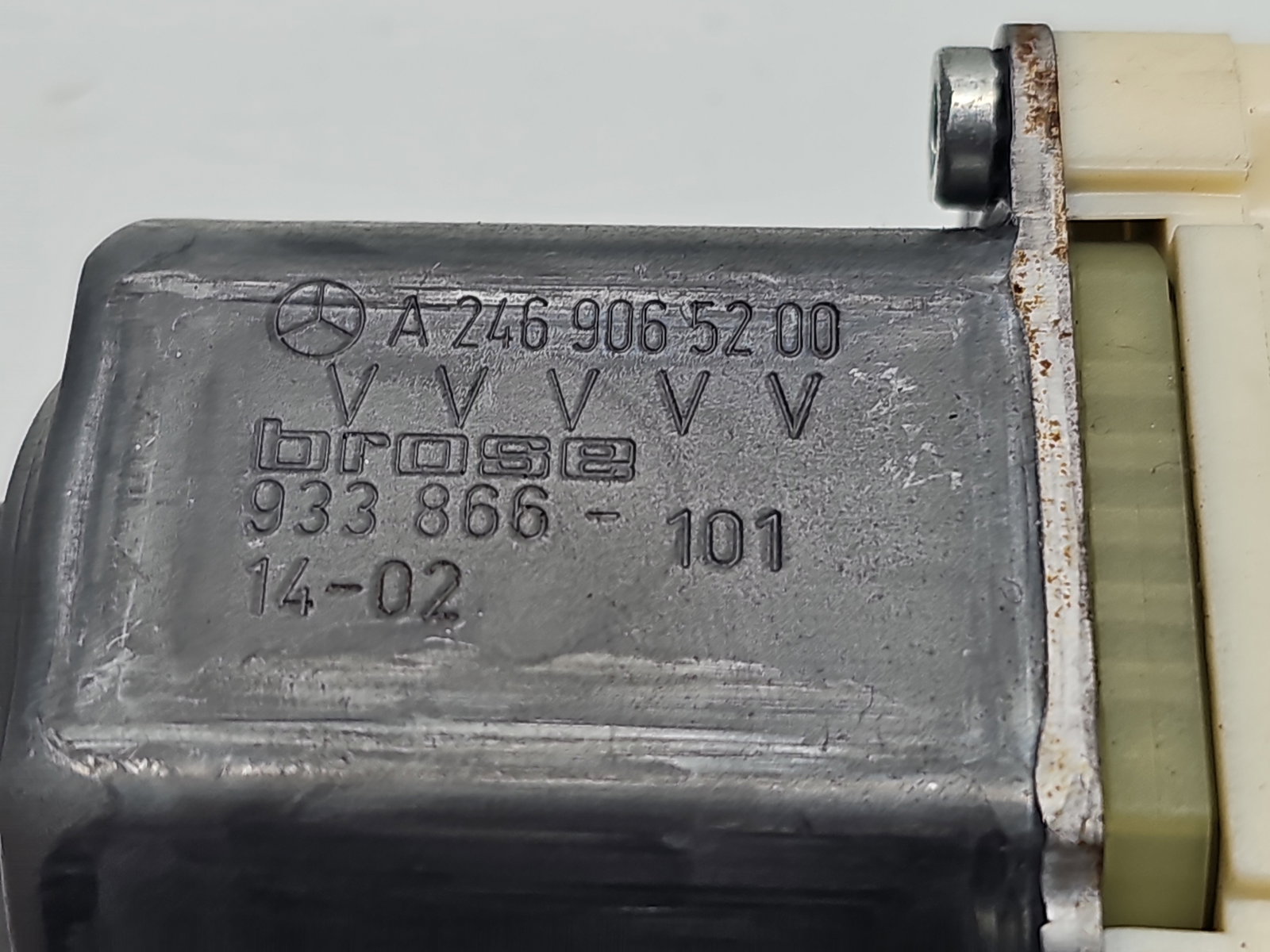 Motoras geam dreapta fata Mercedes Clasa A (W176) [Fabr 2012-2018] A2469065200 - imagine 5