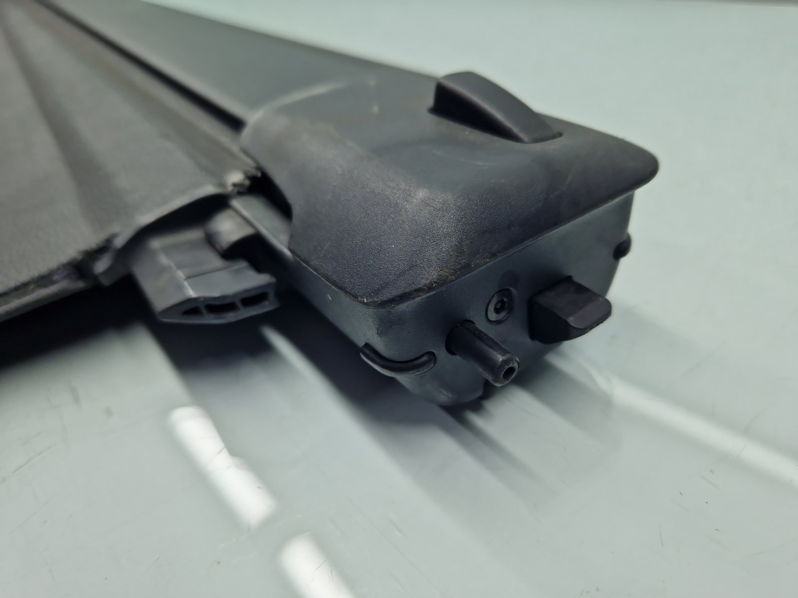 Rulou portbagaj Volkswagen Passat B7 (365) [Fabr 2010-2014] 3AF867871 - imagine 4