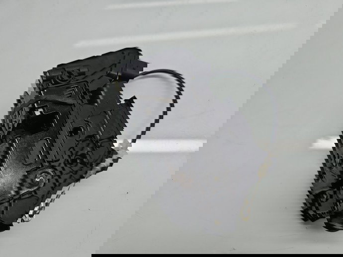 Broasca usa stanga spate Volkswagen Passat CC (358) Facelift [Fabr 2012-2016] 5N0839015G