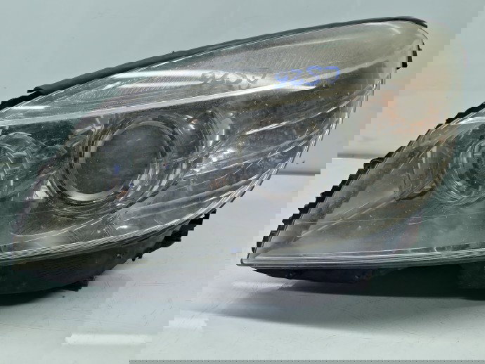 Far stanga Mercedes Clasa C (W204) [Fabr 2007-2014] A2048209161