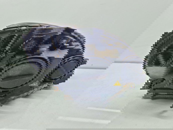 Far stanga Mercedes Clasa C (W204) [Fabr 2007-2014] A2048209161