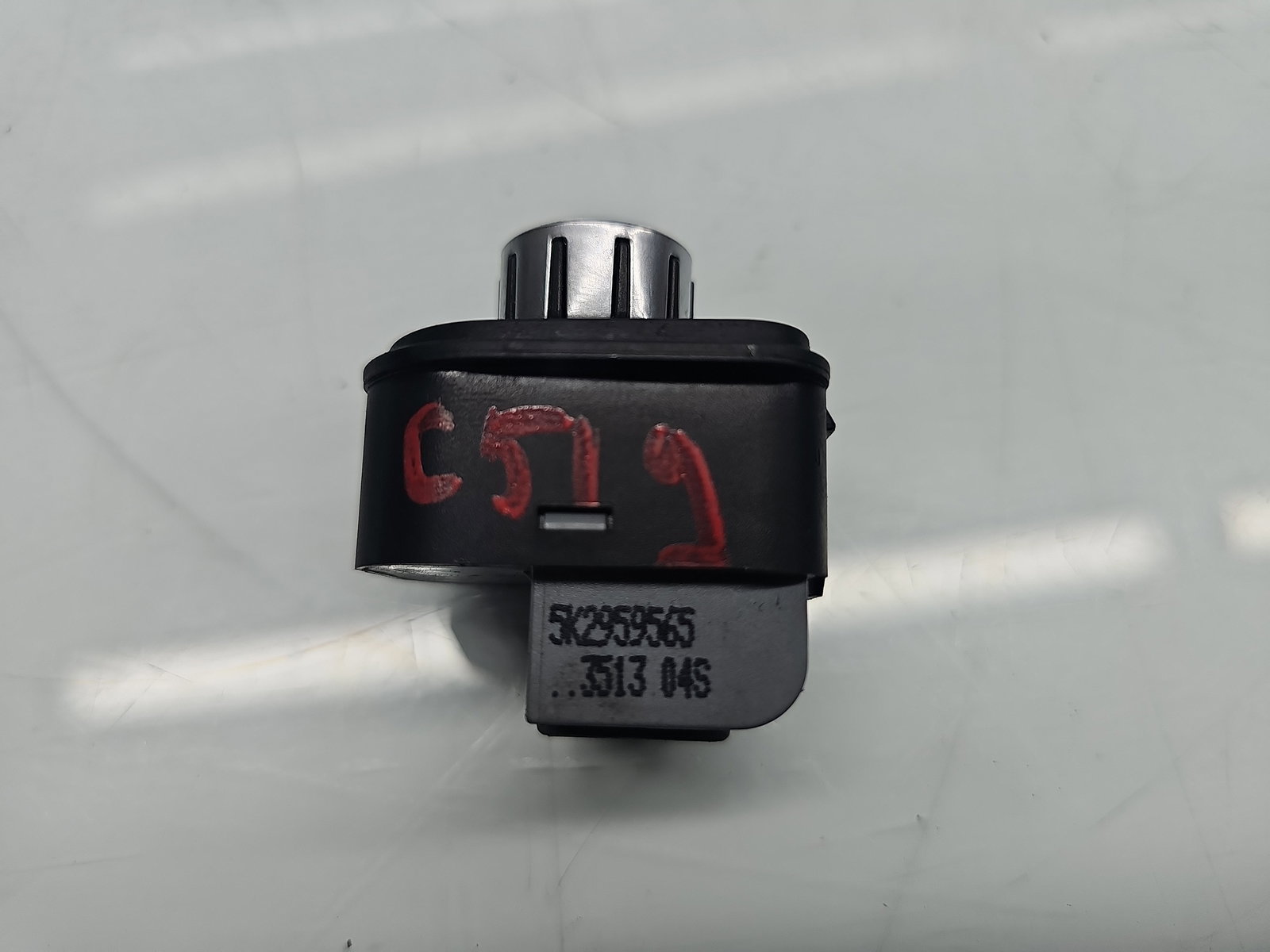 Buton reglaj oglinzi Volkswagen Passat CC (358) Facelift [Fabr 2012-2016] 5K2959565 - imagine 4