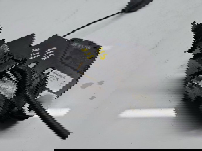 Macara electrica geam stanga fata Renault Clio 4 (B98) Hatchback [Fabr 2012-2020] 805014017R