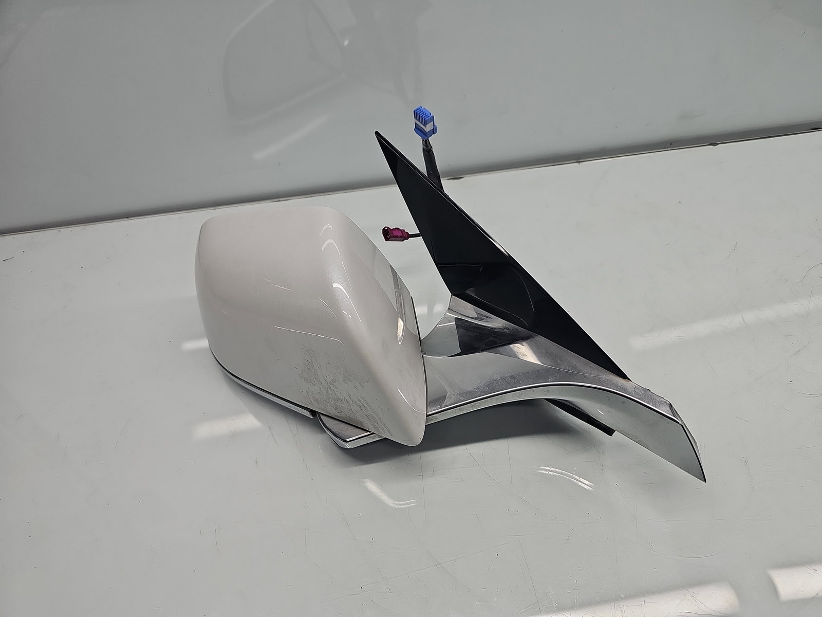 Oglinda dreapta TESLA Model 3 [Fabr 2020-2025] Pearl White - imagine 5