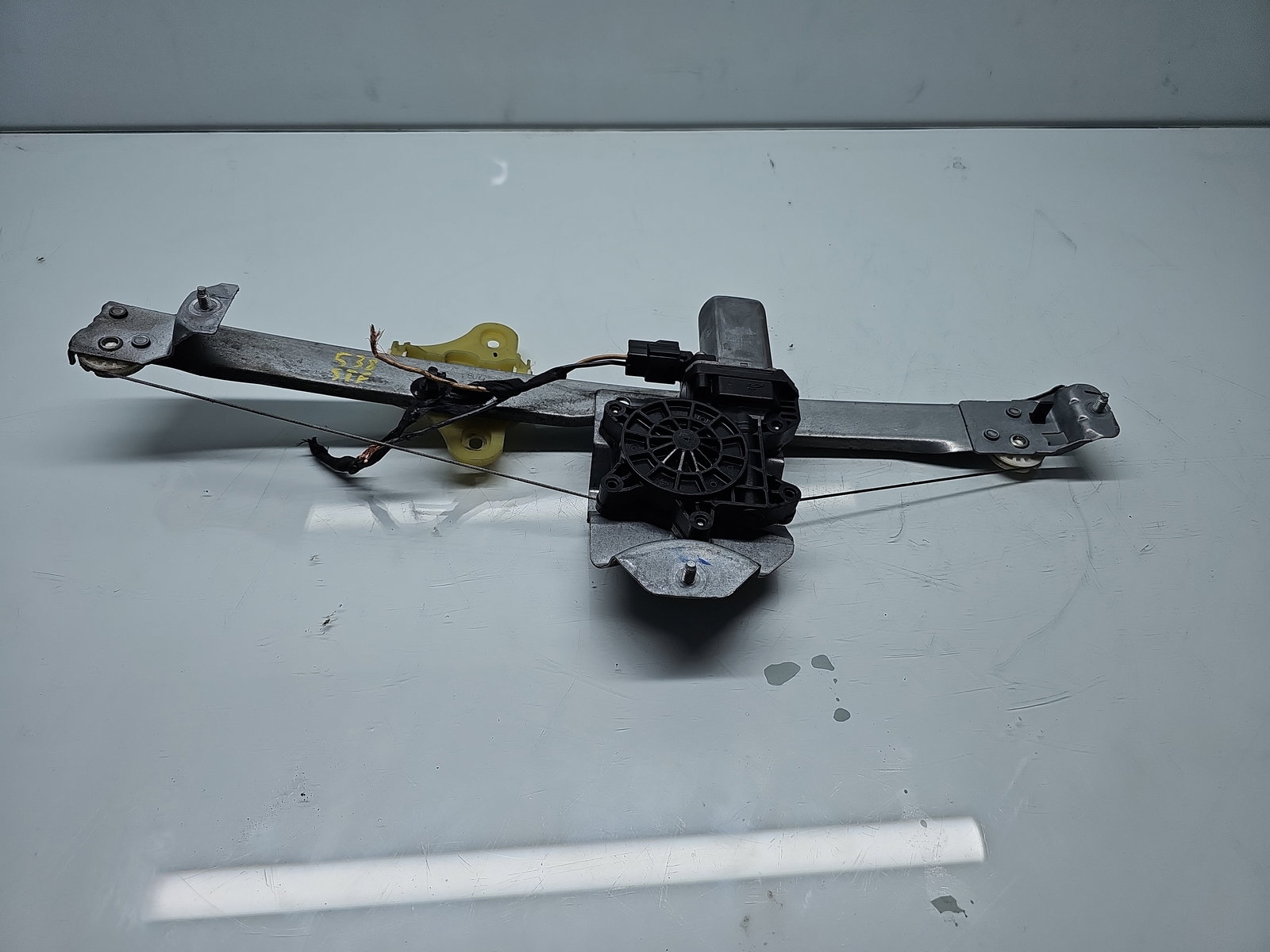 Macara electrica geam stanga fata Renault Clio 4 (B98) Hatchback [Fabr 2012-2020] 807213867R - imagine 1