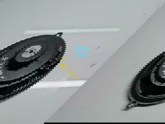 Boxa stanga fata Renault Clio 4 (B98) Hatchback [Fabr 2012-2020] 8200687884