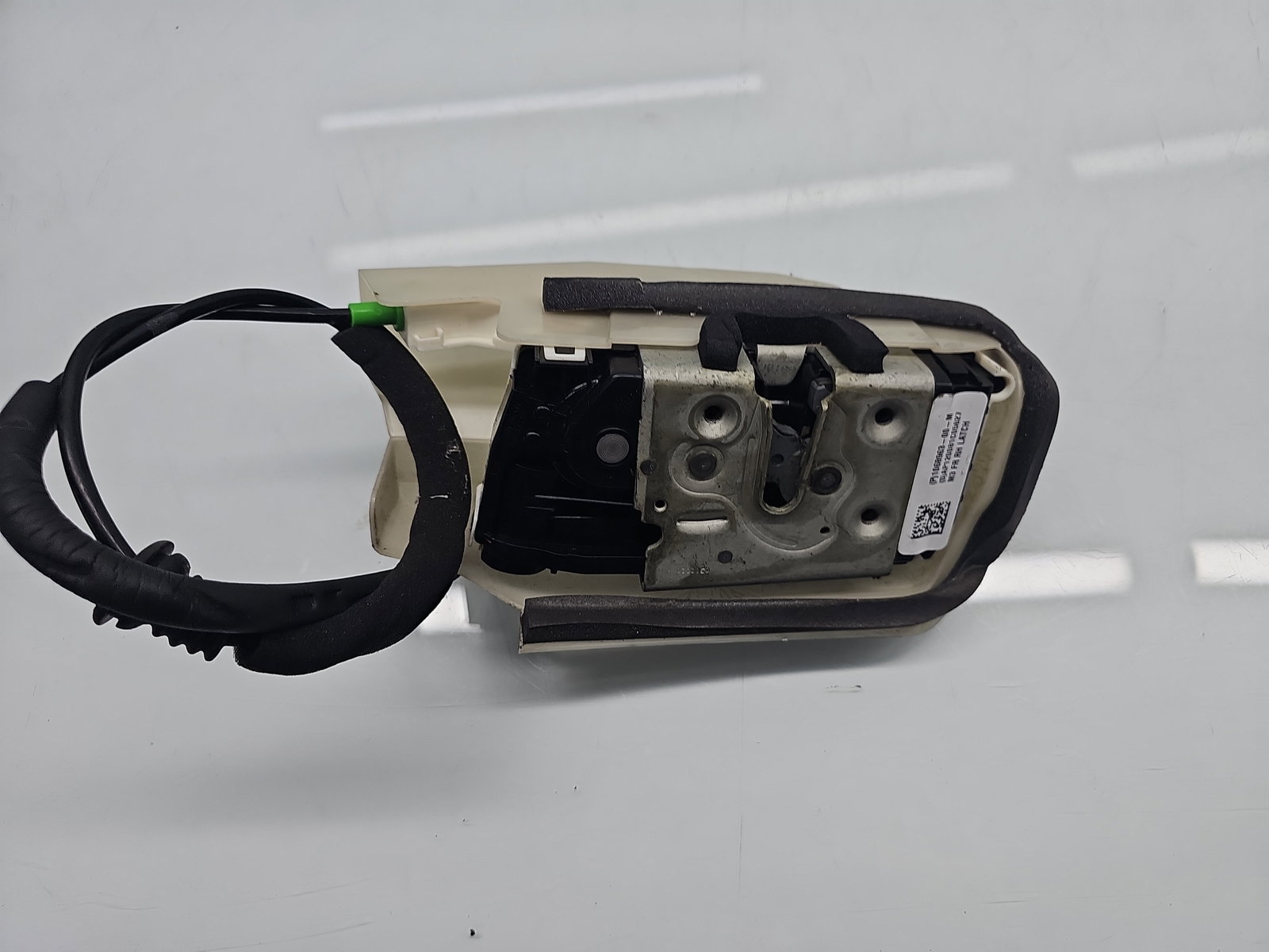 Broasca usa dreapta fata TESLA Model 3 [Fabr 2020-2025] 1068963-00-M - imagine 4