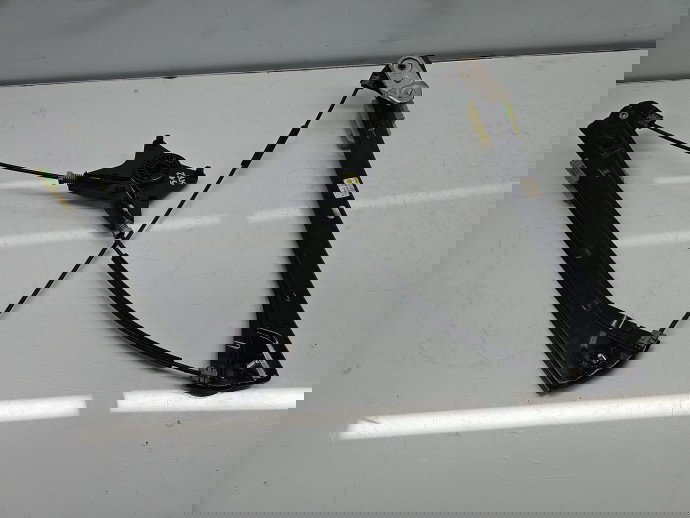 Macara electrica geam stanga fata Volkswagen Passat B8 (3G2) [Fabr 2015-prezent] 3G0837461B