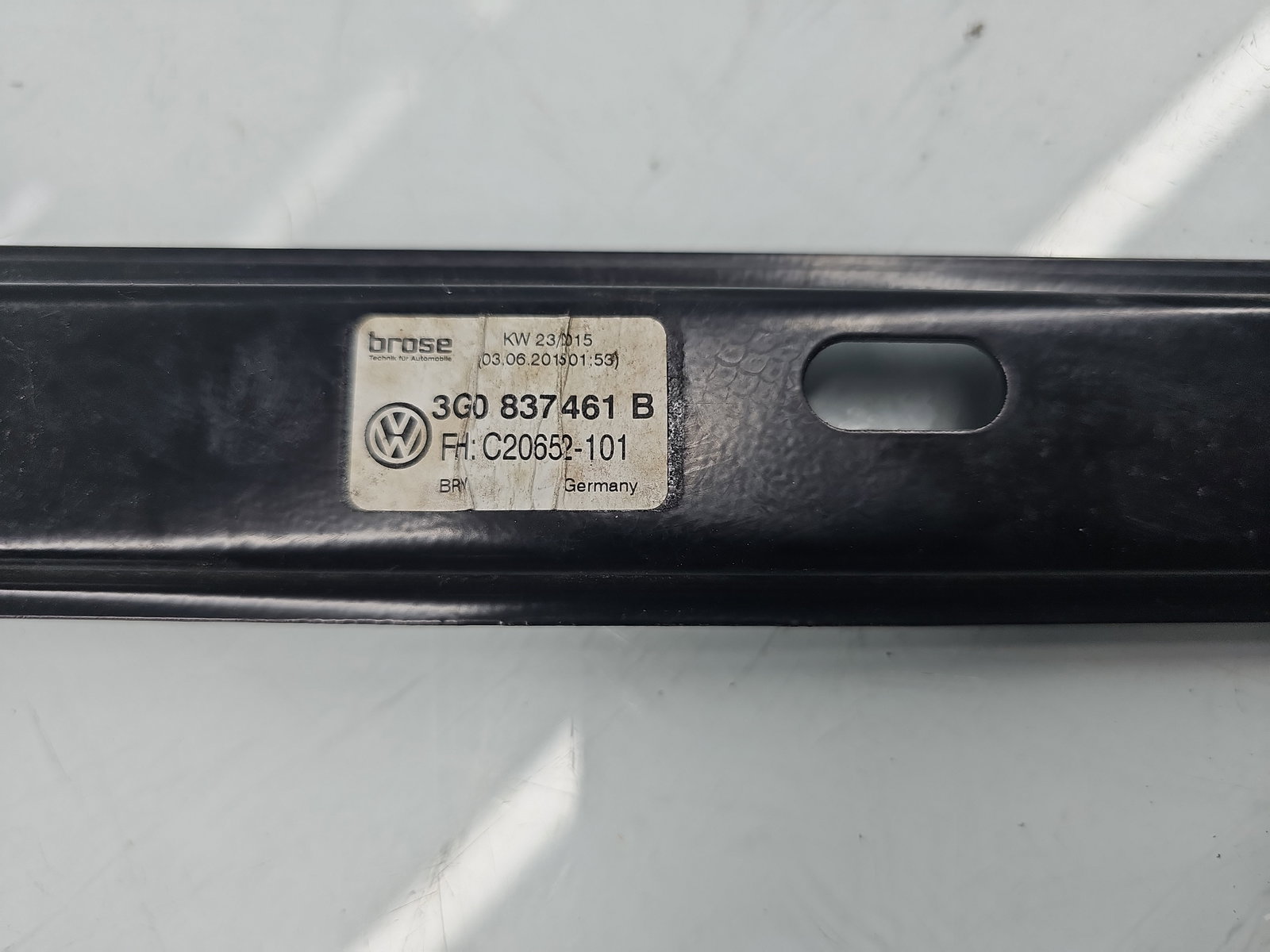 Macara electrica geam stanga fata Volkswagen Passat B8 (3G2) [Fabr 2015-prezent] 3G0837461B - imagine 6