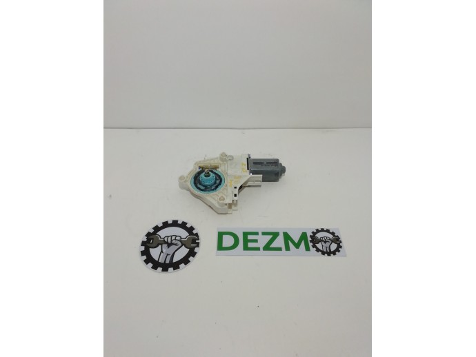 Motoras Macara GEam Stanga Fata Audi A4 B8 8K0959801A